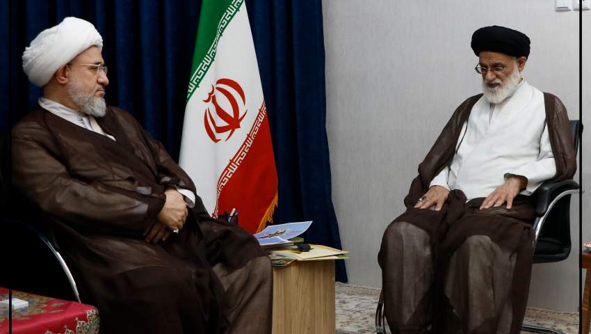 دیدار اعضای ستاد برگزاری همایش بین‌المللی دکترین مهدویت با آیت الله اراکی عضو خبرگان رهبری